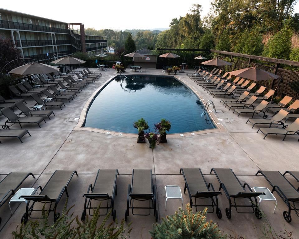 New Hope Inn & Suites מראה חיצוני תמונה